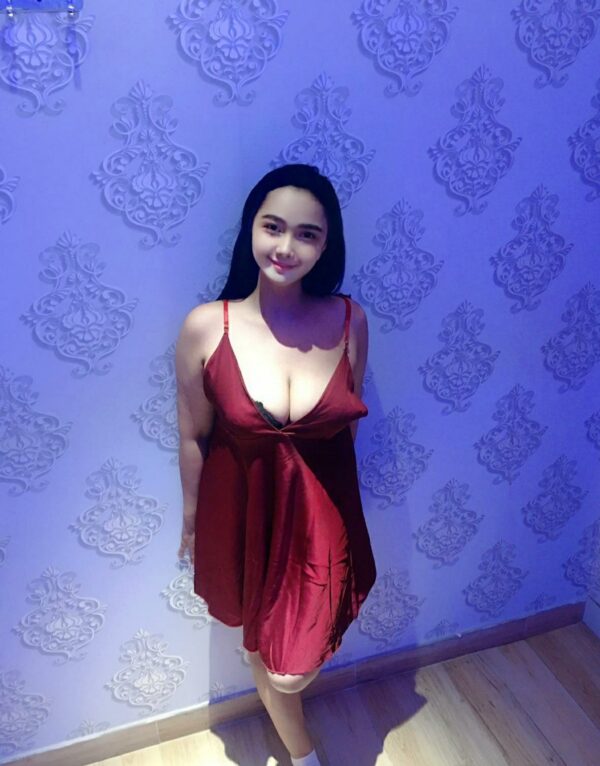 Kimiko – Tajik girl Kuwait - Image 6