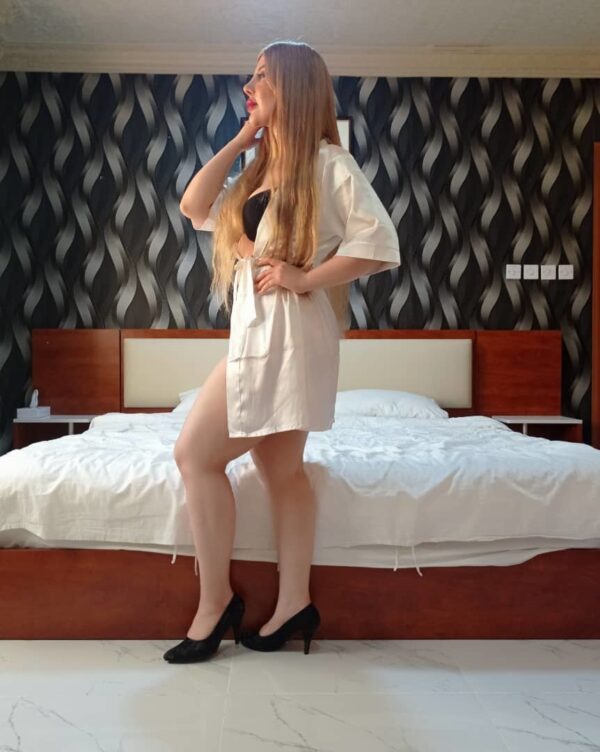 Kurdish Arabic – escort in Muscat - Image 2