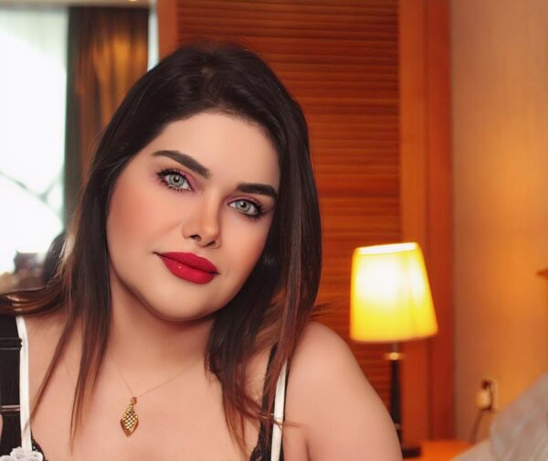 Kurdish Arabic – Iraqi escort in Muscat - Image 3
