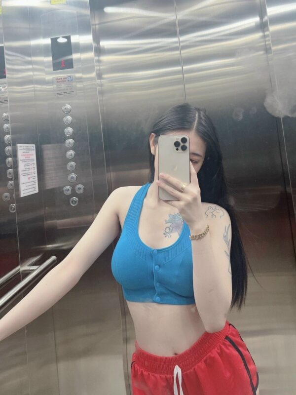 Lily Kuwait – North Korean masseuse in Kuwait - Image 5