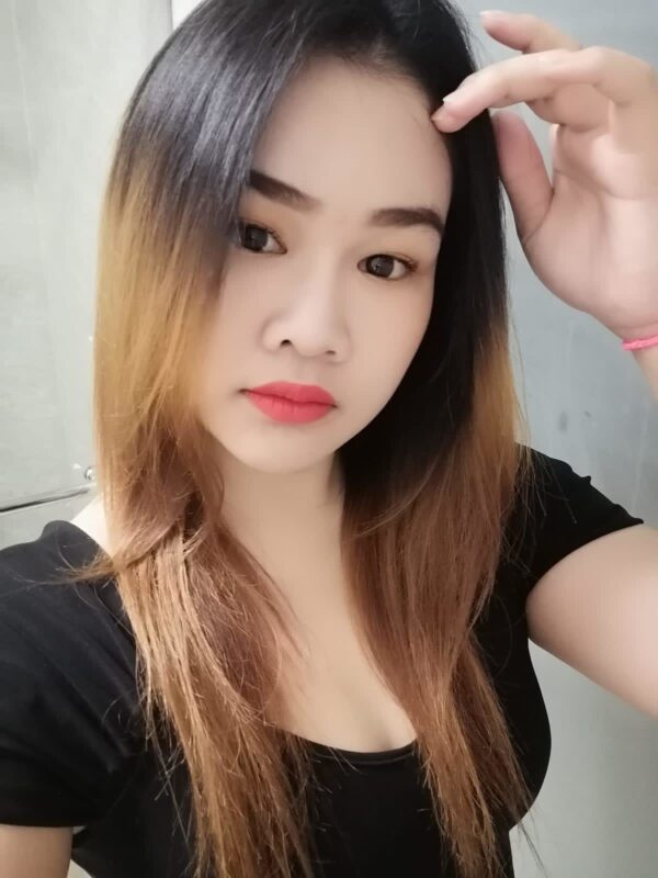 Sophia – Malaysian escort in Muscat - Image 4