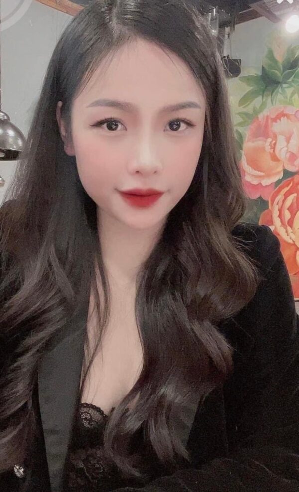 Lisa – Vietnamese girl Kuwait