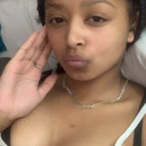 Litty – American girl Jeddah