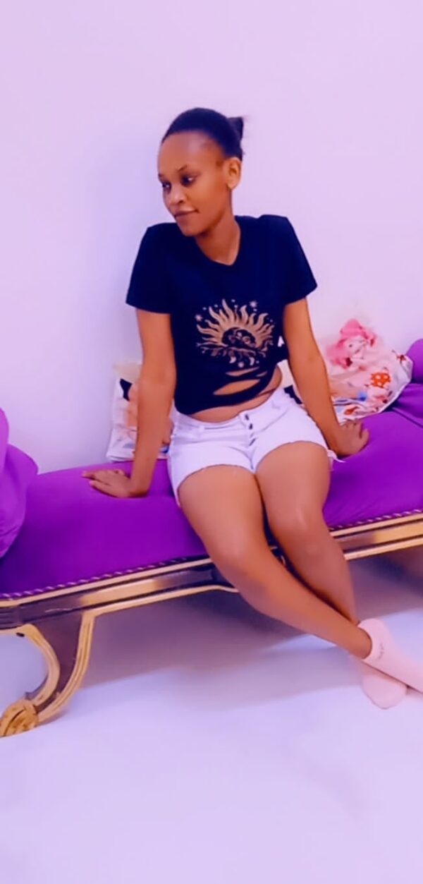 Lizzy – Central African girl Khobar