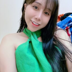 Lucy Small Girl – Vietnamese escort in Muscat