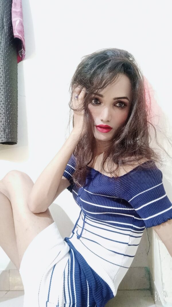 Mohini – Indian Transsexual  -  in Pune - Image 2