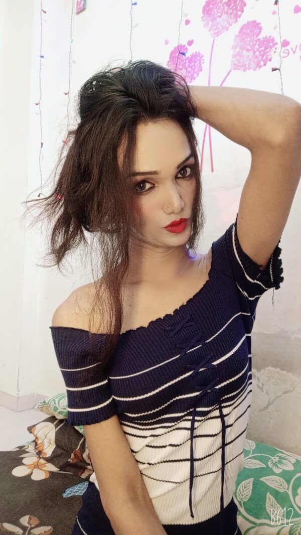 Mohini – Indian Transsexual  -  in Pune - Image 3