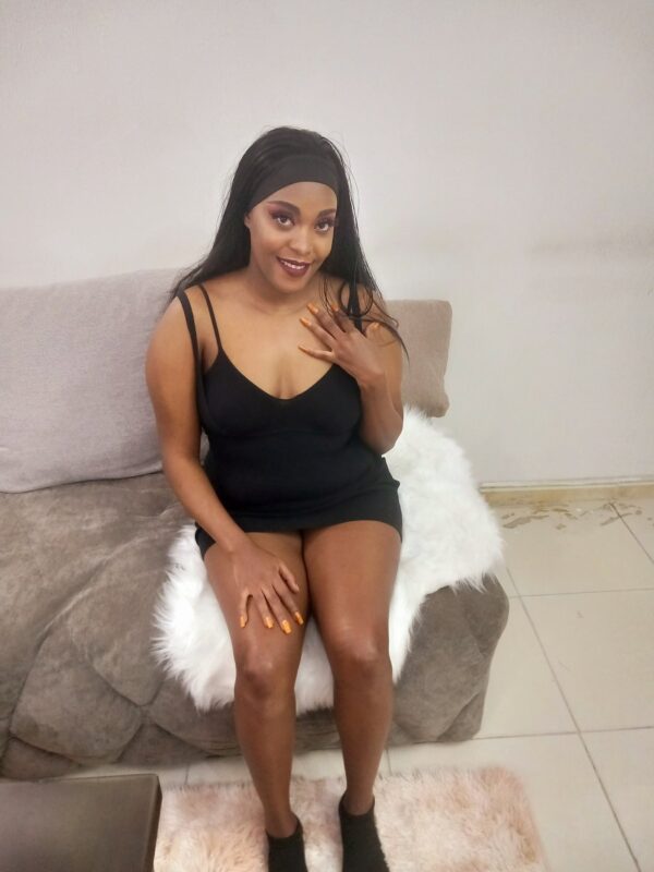 Madam – Tanzanian girl Dammam