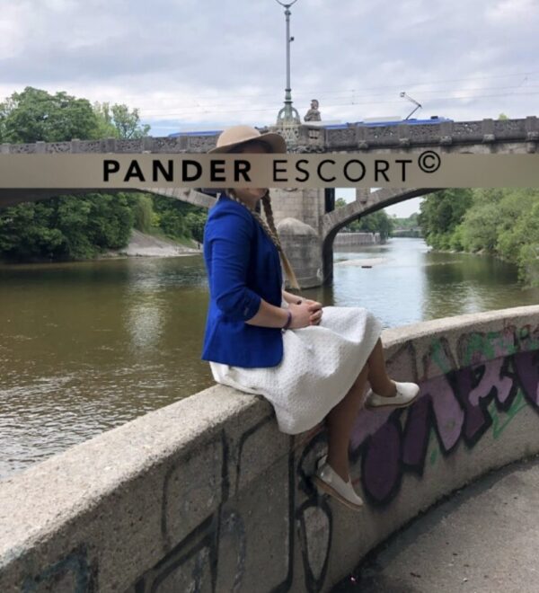 Maria – German escort in Munich - Image 3