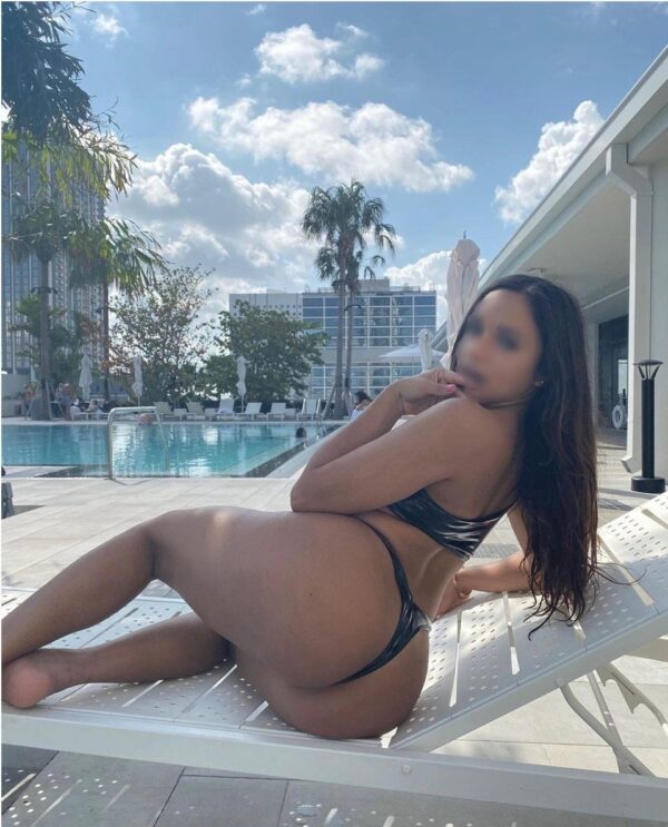 Maya – Spanish masseuse in London - Image 2