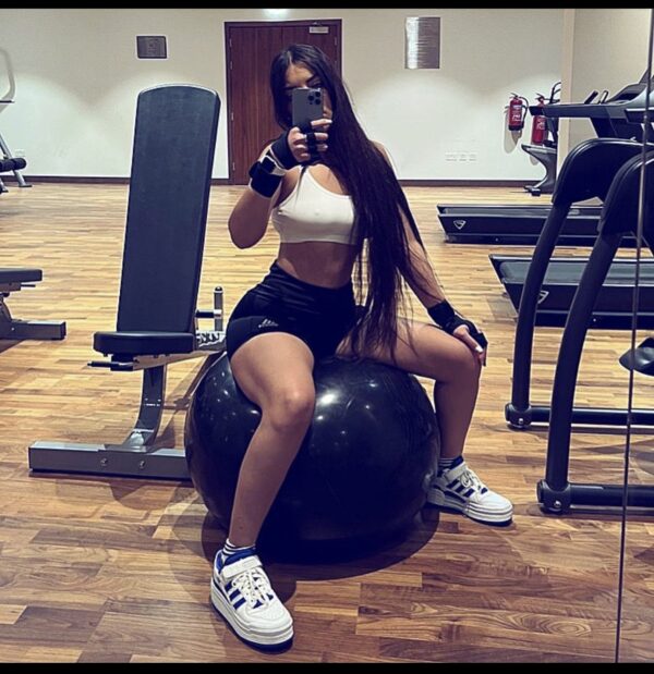 Melika – Russian escort in Muscat - Image 3