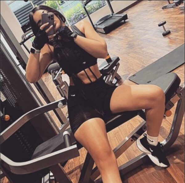 Melika – Russian escort in Muscat - Image 5