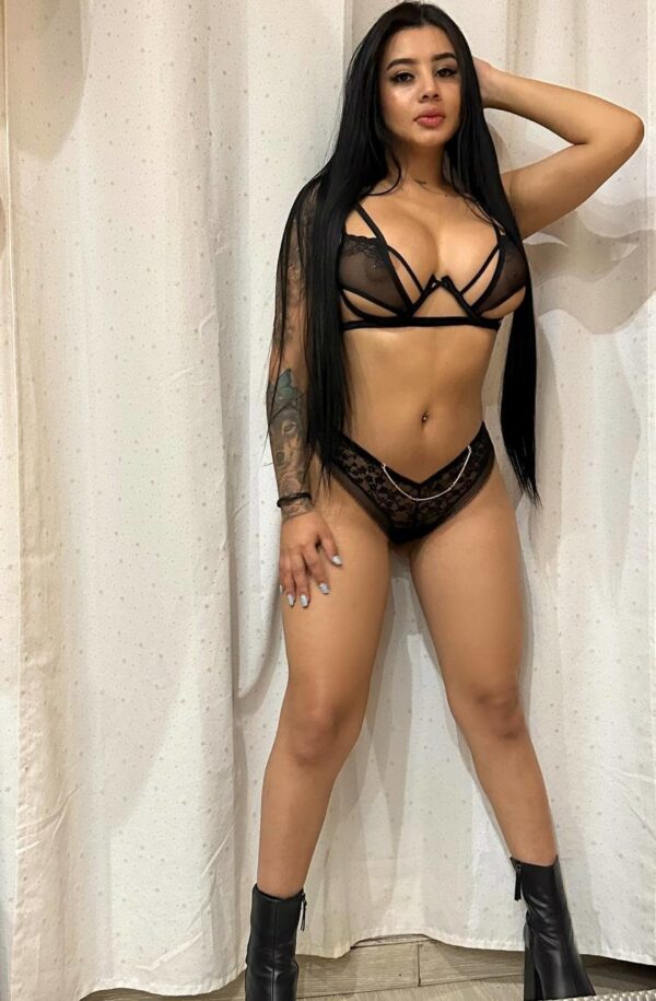 Wenny – Ukrainian escort in Munich