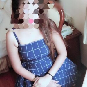 Milky Camshow & Online Service – Indian escort in London