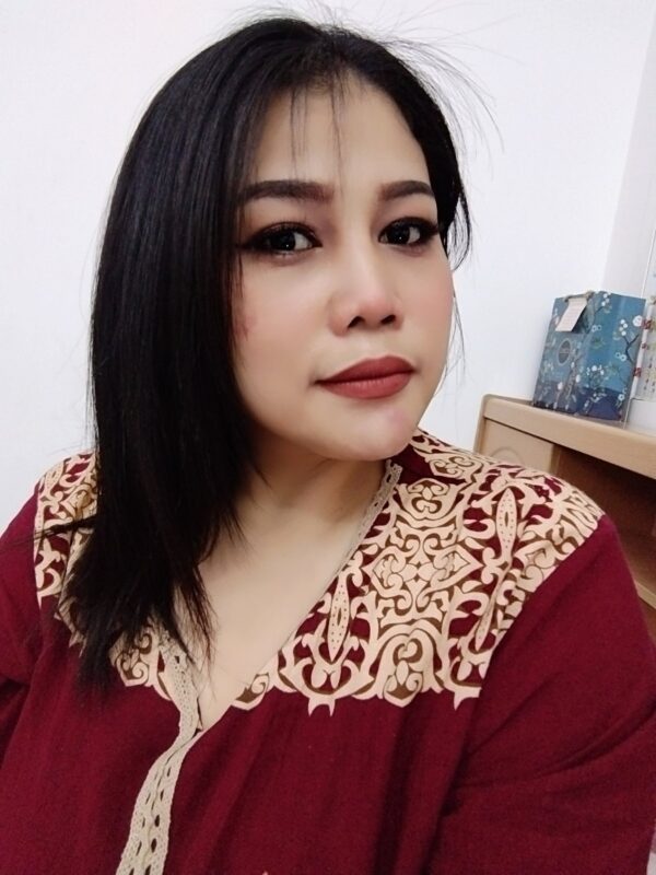 Minde – Thai masseuse in Muscat