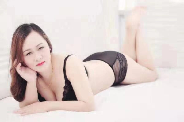 Mingming – Chinese girl Dammam - Image 4