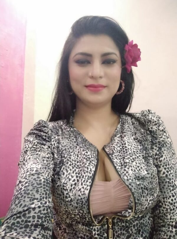 Mistress Alisha Online Fun and Service – Indian dominatrix in Mumbai - Image 12
