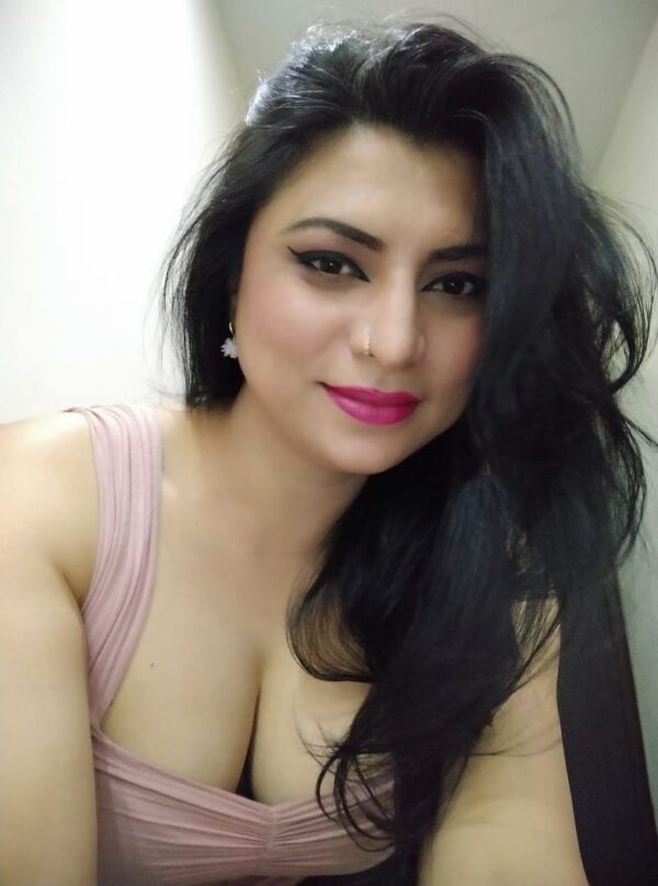 Mistress Alisha Online Fun and Service – Indian dominatrix in Mumbai - Image 23