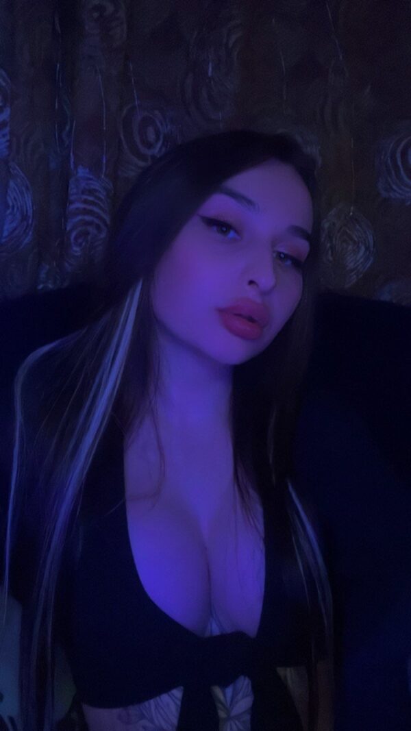 Monica – Russian girl Jeddah - Image 9