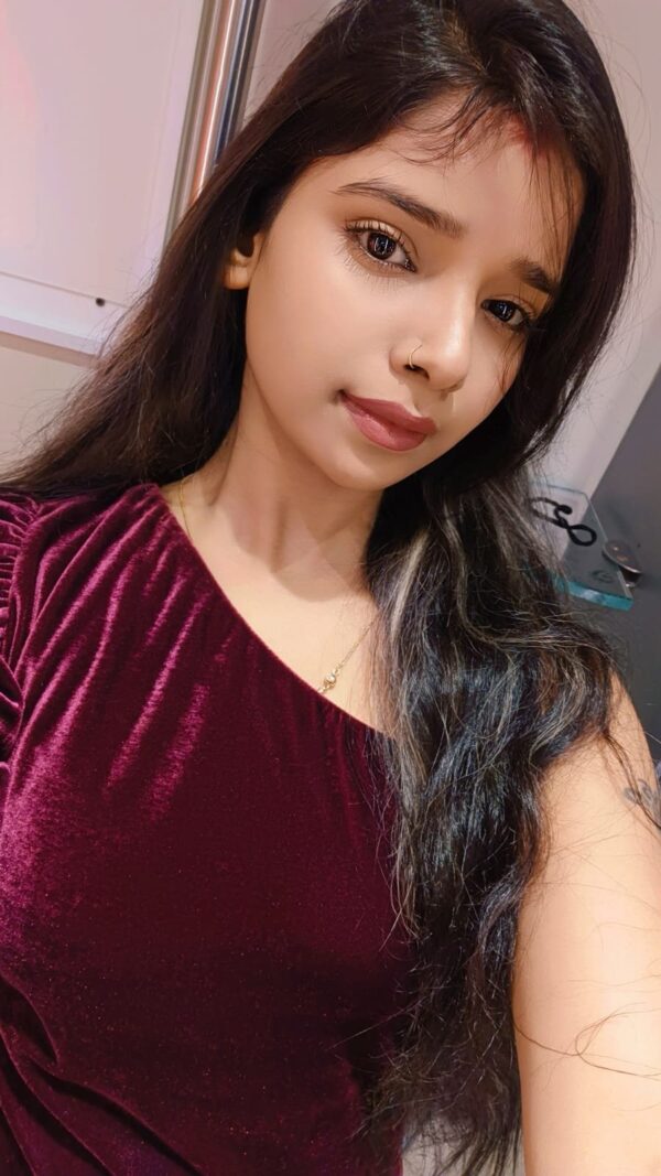 NEHA (( Real Meet & CAM SHOW )) – Indian escort in Mumbai - Image 4