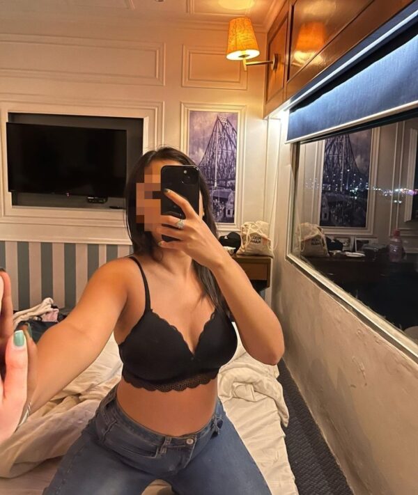 Nikki .Ultimate pleasure??(Real meet )?? – Indian escort in Mumbai - Image 6