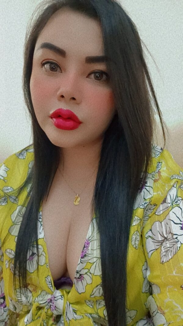 Ning chubby girl – Malaysian escort in Muscat - Image 16