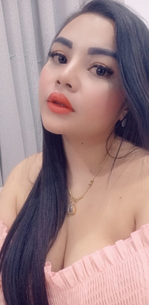 Ning chubby girl – Malaysian escort in Muscat - Image 3