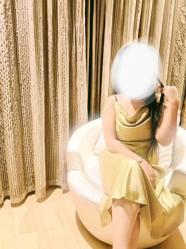 Nisha – Indian escort in Mumbai - Image 2