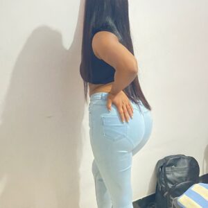 Nisha – Indian escort in Mumbai