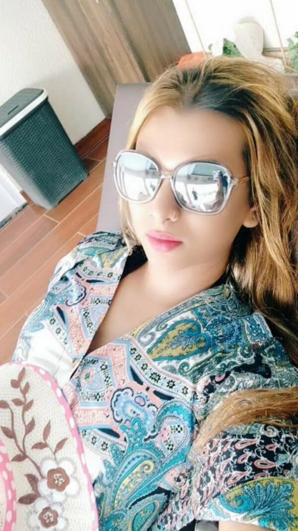 Nude Cam With (Independent) Sexy – Indian escort in Kolkata - Image 2