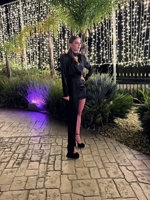Olivia – Ukrainian escort in London - Image 4