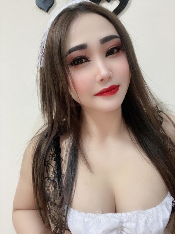 Patty – Thai escort in Muscat - Image 3
