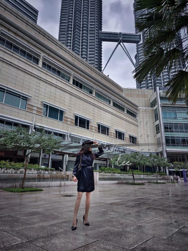 Petite Dominatrix Caittrin Lee Singaporean dominatrix - Image 7