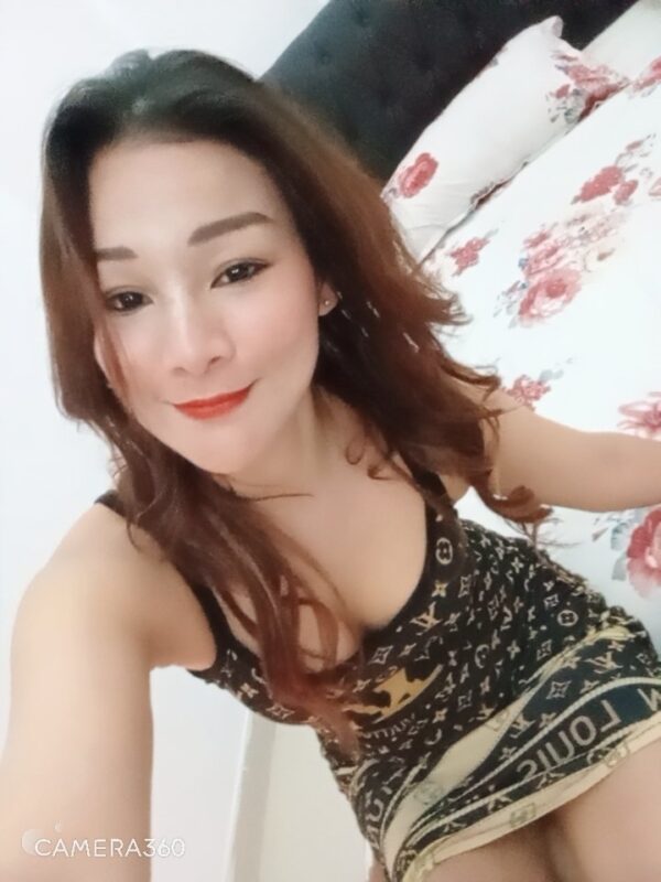 Ploy – Thai masseuse in Muscat - Image 2