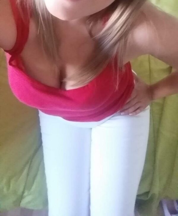 Juicy Curvy Portuguese Student Outcall – Portuguese masseuse in Lisbon - Image 11