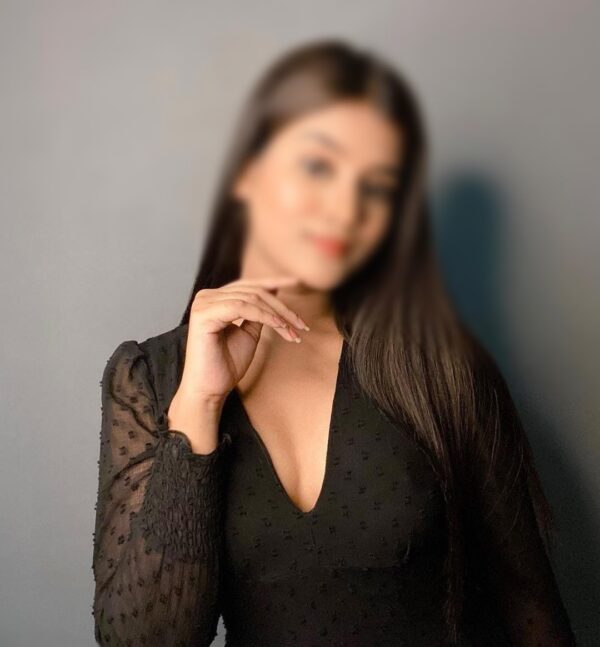 Real Meet Independent Girl Anjali Singh – Indian escort in Mumbai - Image 2