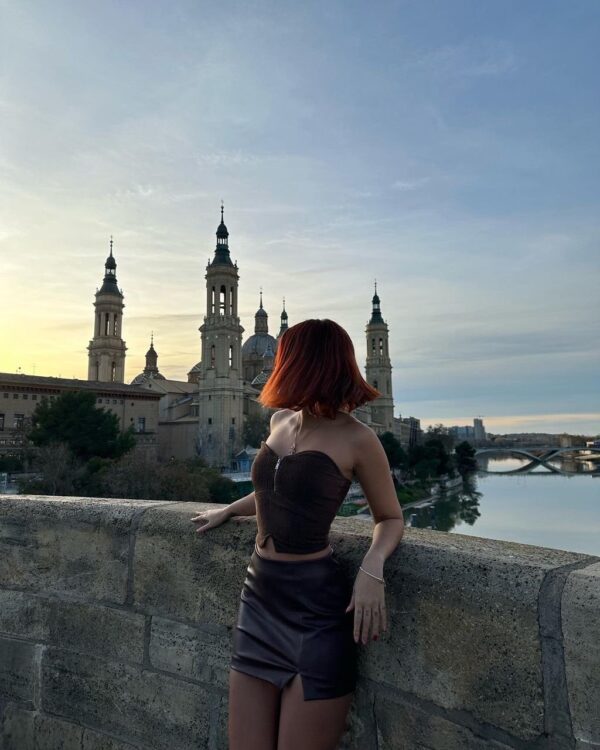 Reine – French escort in London - Image 2