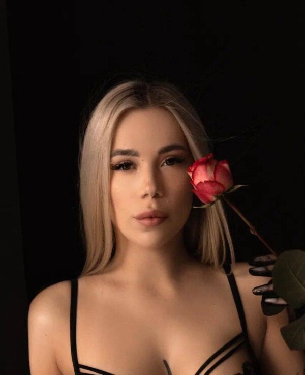 Sabolda – Ukrainian girl Jeddah - Image 10