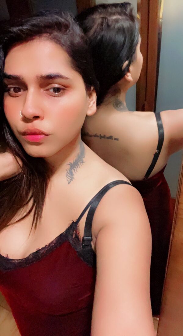Saina for Webcam Enjoyment – Indian escort in Mumbai - Image 11