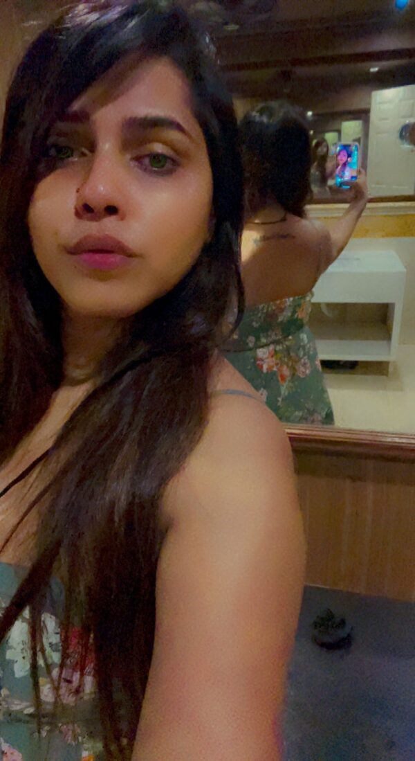 Saina for Webcam Enjoyment – Indian escort in Mumbai - Image 15