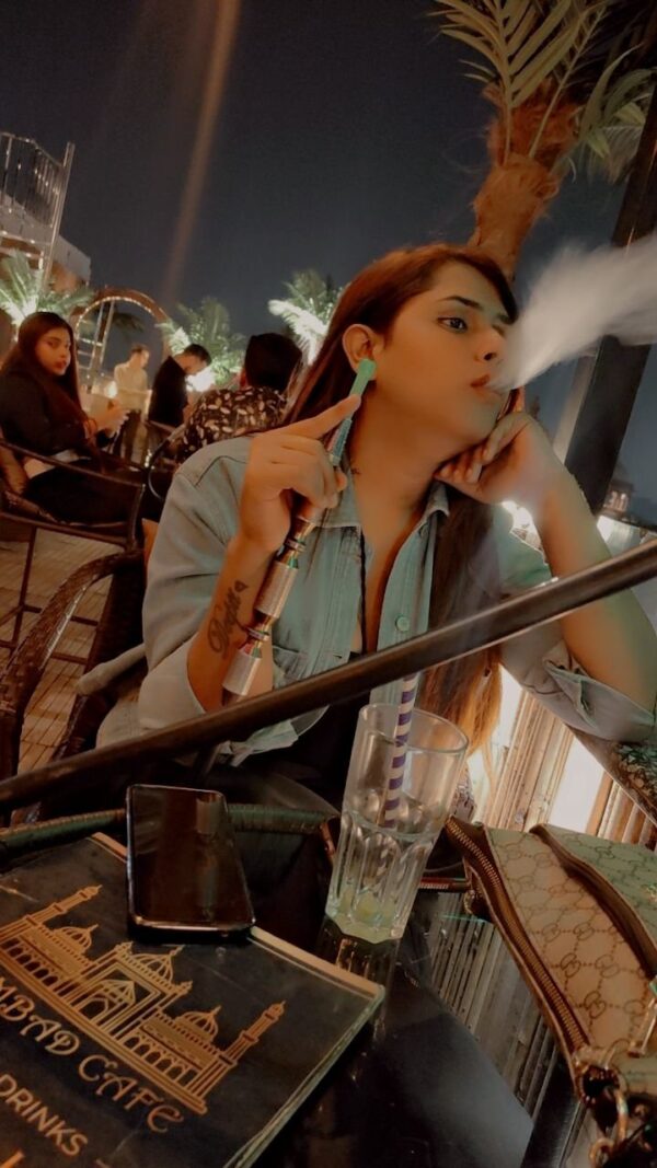 Saina for Webcam Enjoyment – Indian escort in Mumbai - Image 23