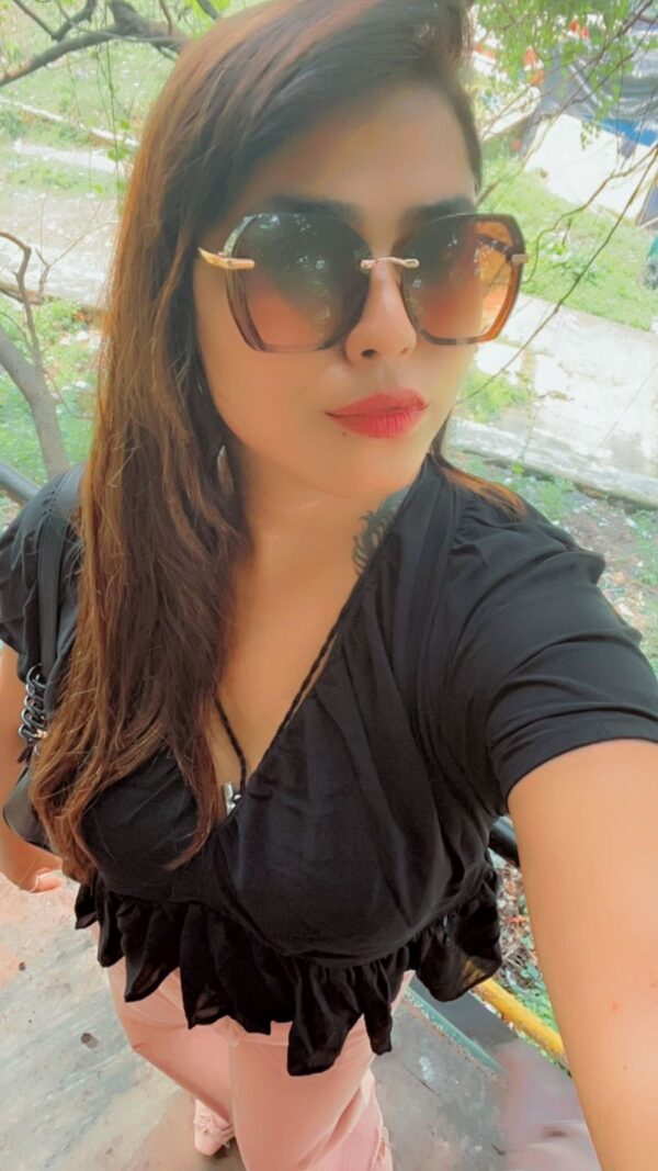 Saina for Webcam Enjoyment – Indian escort in Mumbai - Image 26