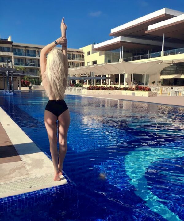 Sara I’m in muscat only 3day – Ukrainian escort in Muscat - Image 4