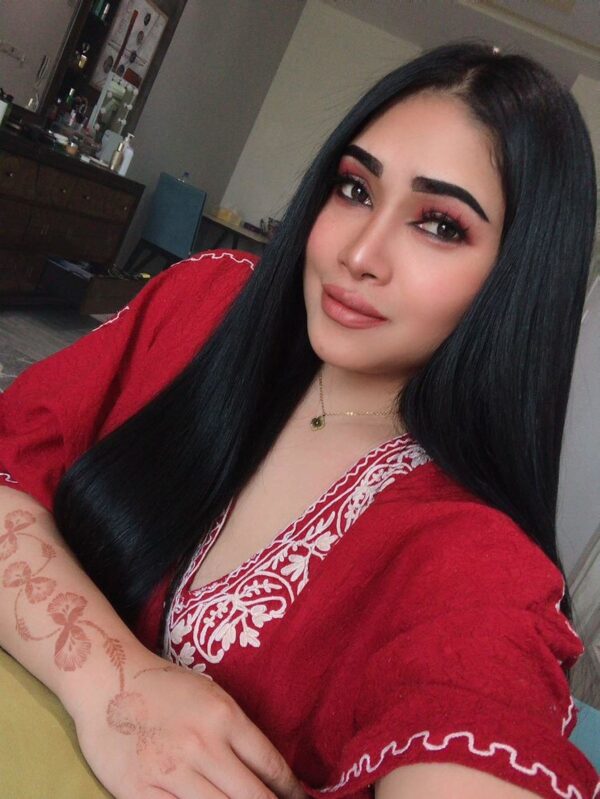 Sayang Farida – Malaysian escort in Muscat - Image 9