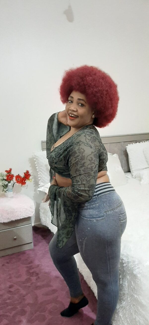 Shanny – Kenyan girl Jeddah - Image 2