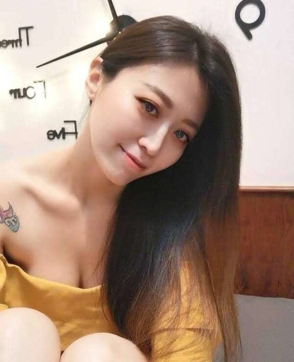Sharon – Taiwanese girl Jeddah - Image 4