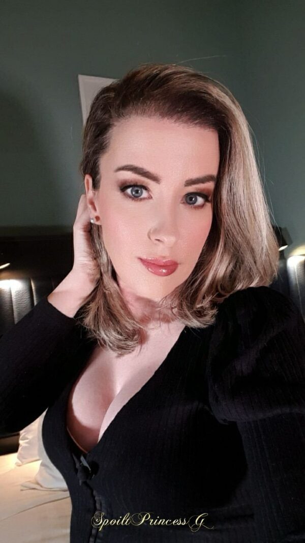 Spoilt Princess G – Irish dominatrix in Hamilton. Canada - Image 4