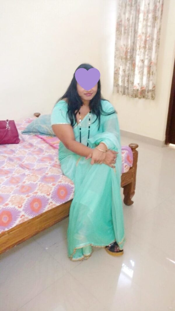 Suma Reddy Desi Wife Cam – Indian escort in London