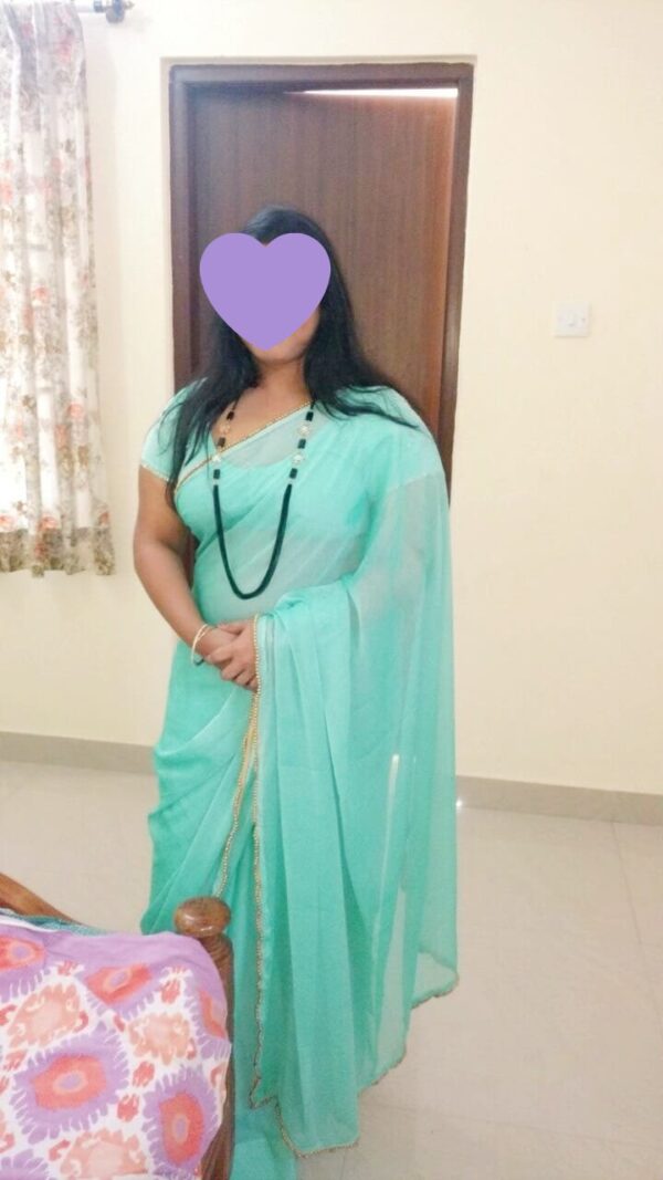 Suma Reddy Desi Wife Cam – Indian escort in London - Image 2