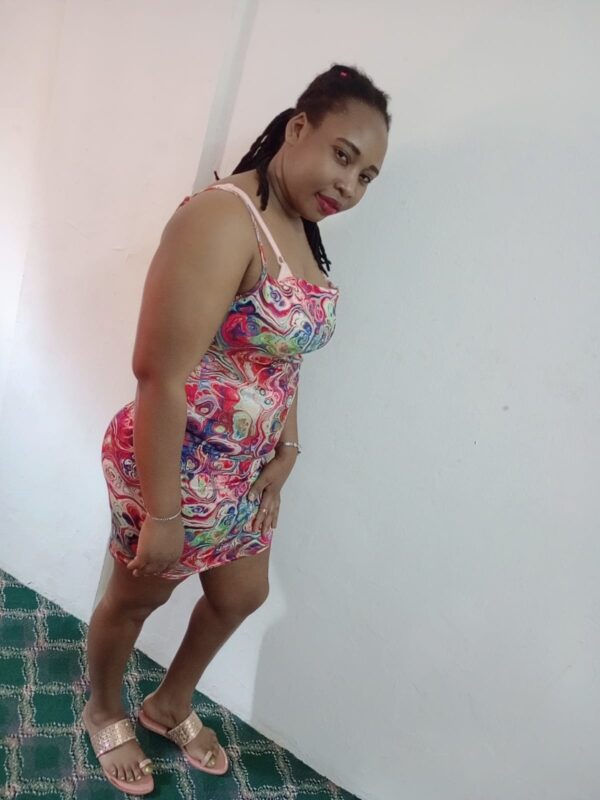Suzan – Kenyan girl Dammam - Image 3